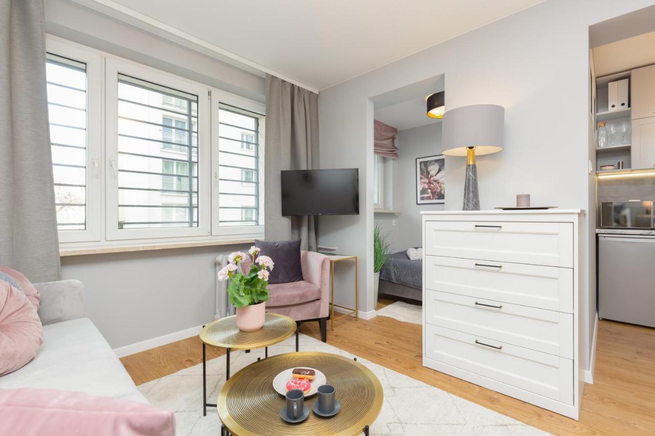 City Center Apartment Near The Vistula By Noclegi Renters Varšava Exteriér fotografie